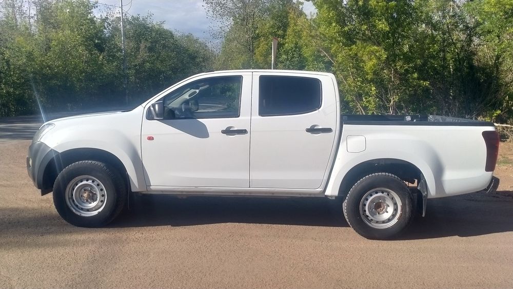 Продам Isuzu d-max