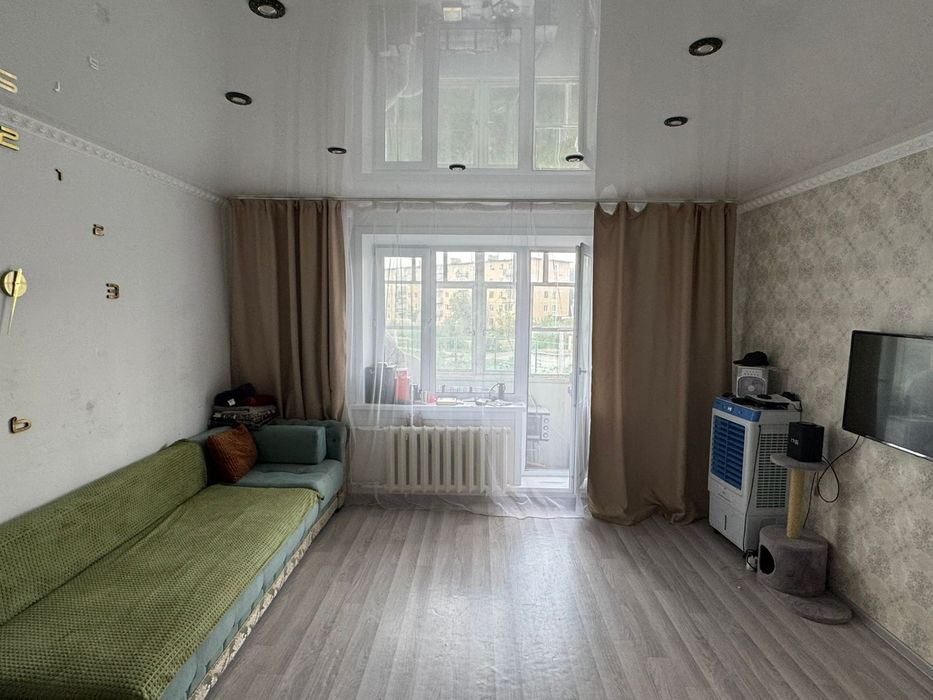 Продам 4х комнатную квартиру