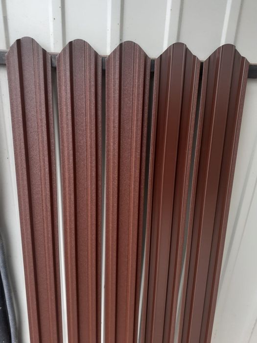 Vindem sipca metalica si gard tip jaluzea