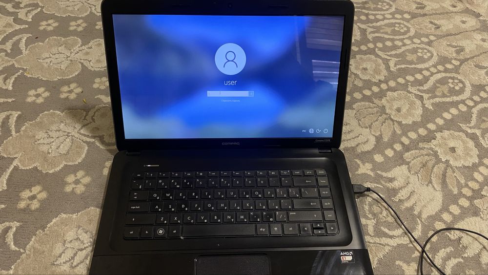 Compaq (CQ58) Ноутбук