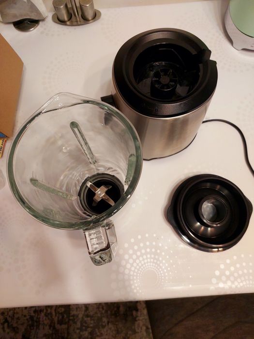 Блендер Midea продаю