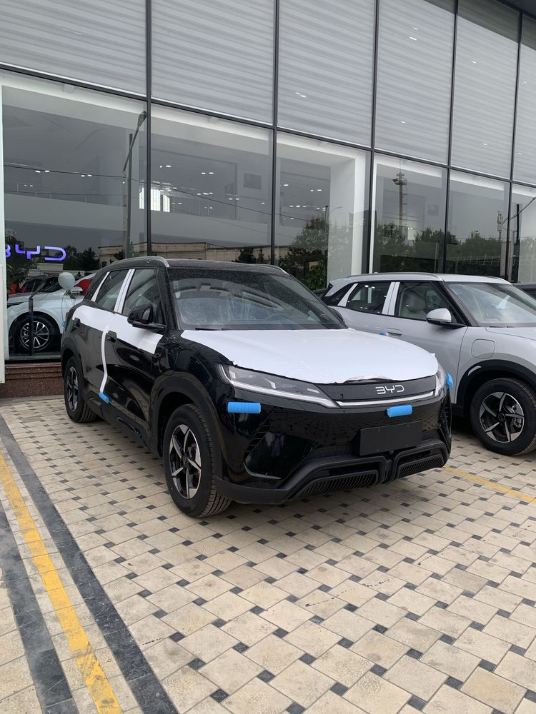 BYD YUAN UP SALONDA 8 yil garantiyali