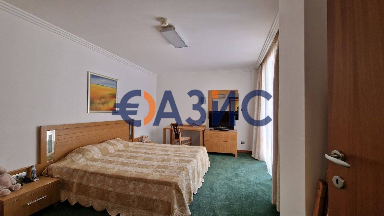 Апартамент с 2 спални, 2 ет., "Емералд", Равда, България, 138.28 кв. м