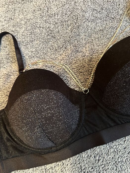 Sutien nou cu eticheta, cu model si pietre