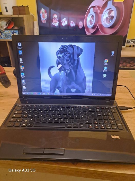 Продавам лаптоп Lenovo