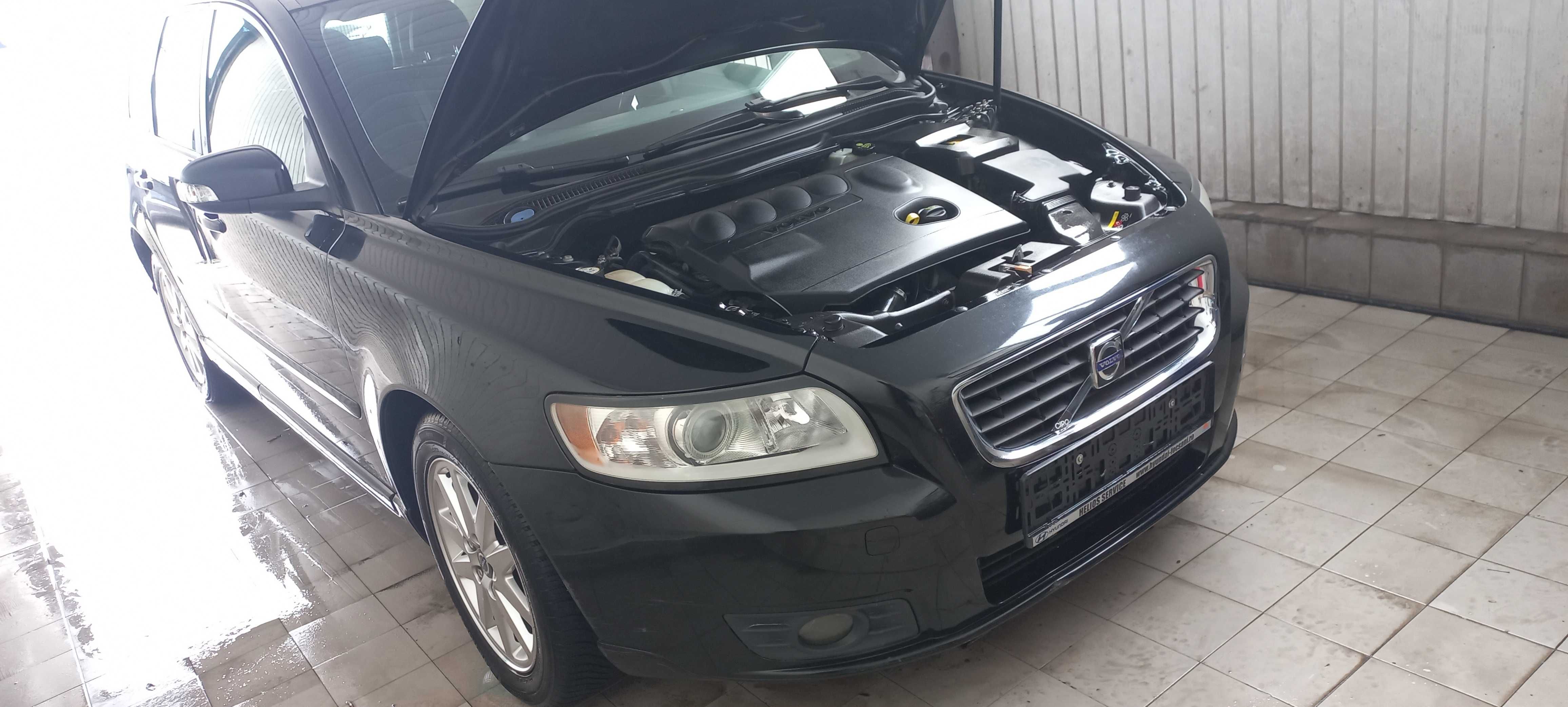 Volvo V50 an 2009