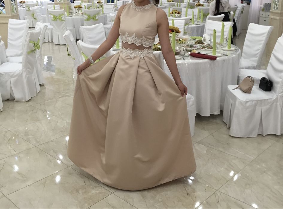 Продам вечернее платье