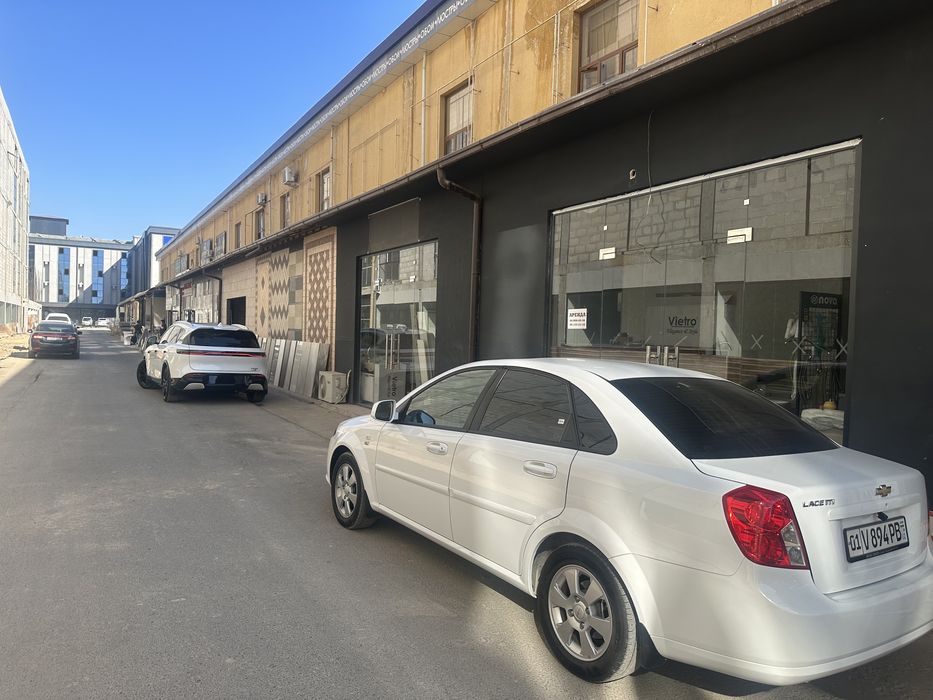 Сдается в Аренду 44  кв ,магазин Рынок Джами  , Коммерческое помещение