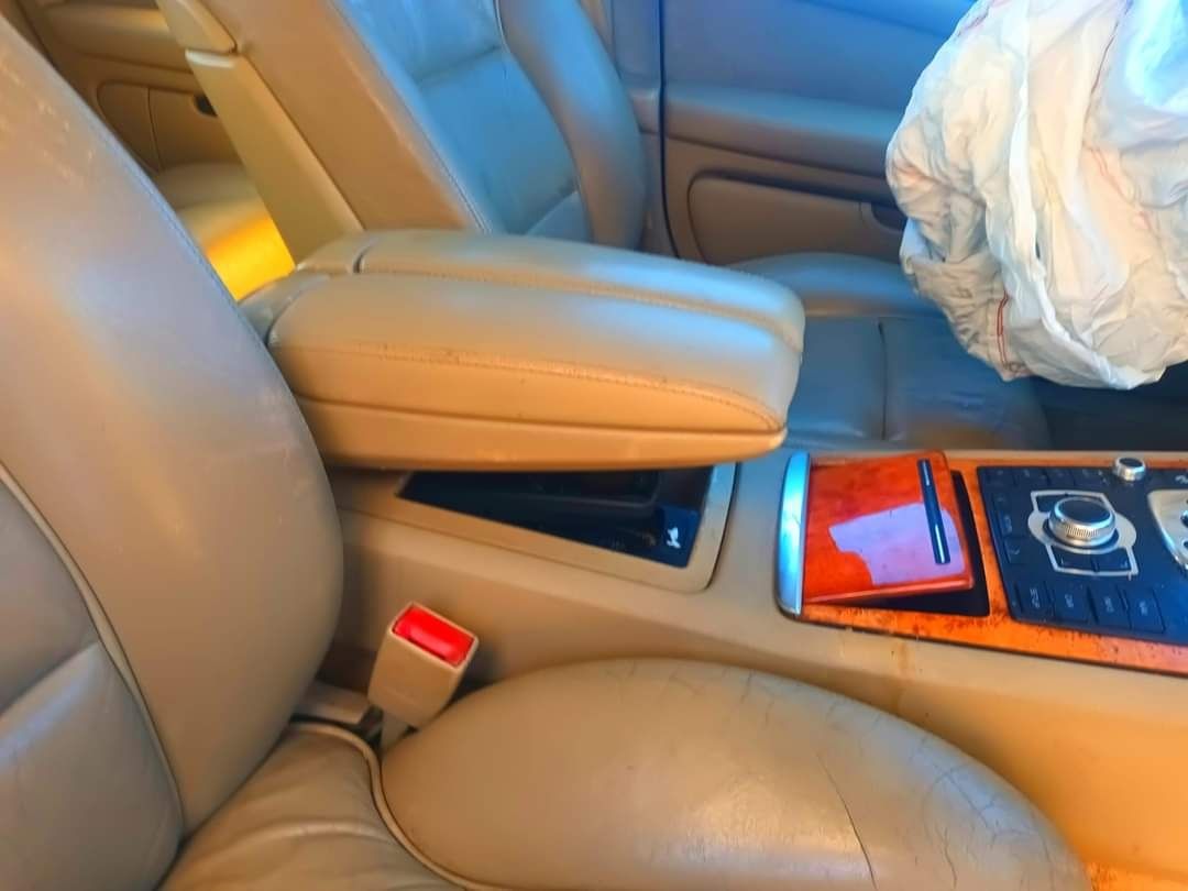 Audi A8 4.0TDI 275кс на части Ауди А8
