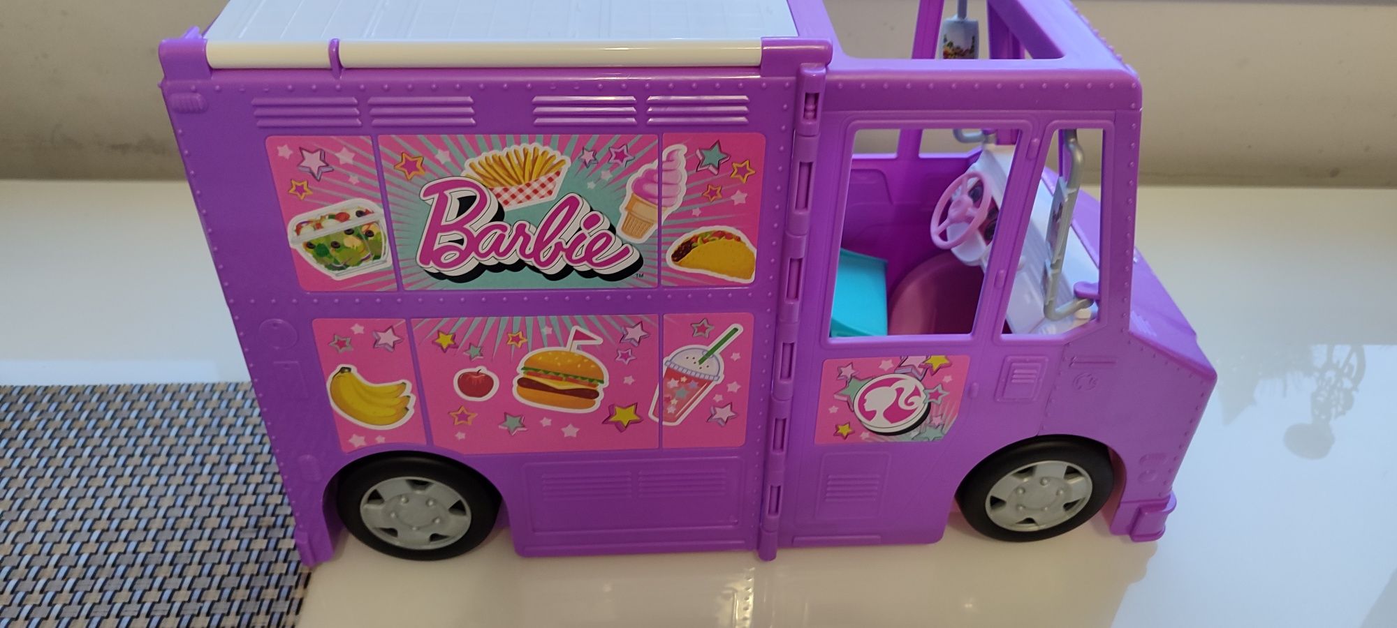 Кемпер за бързо хранене BARBIE