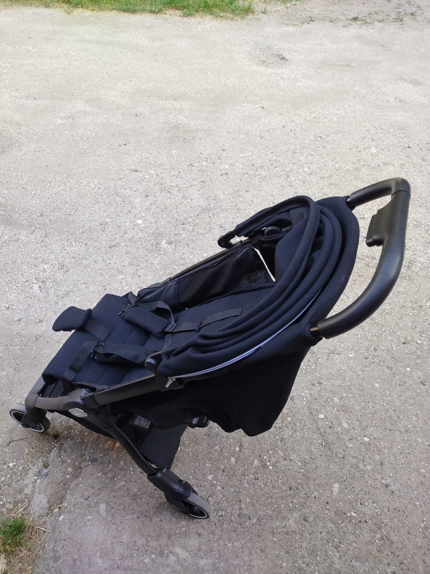 Vand carucior Chicco We Black Nou / Garantie