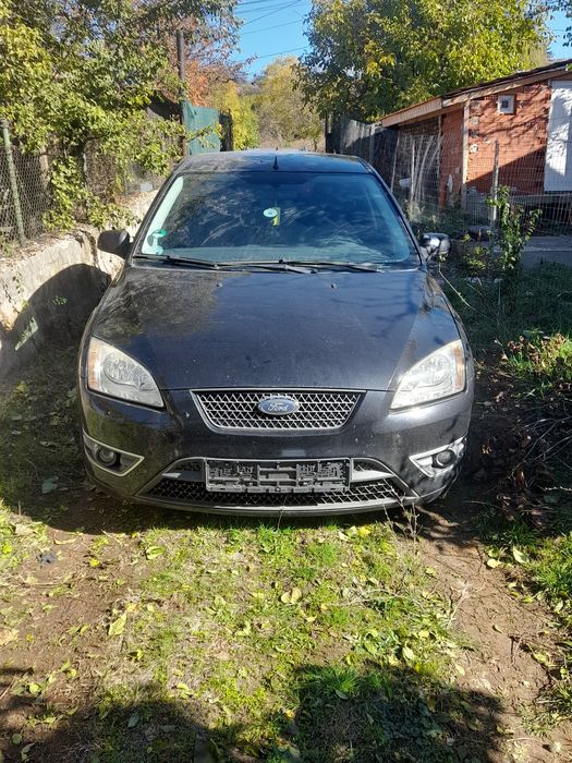 Продавам  Форд фокус