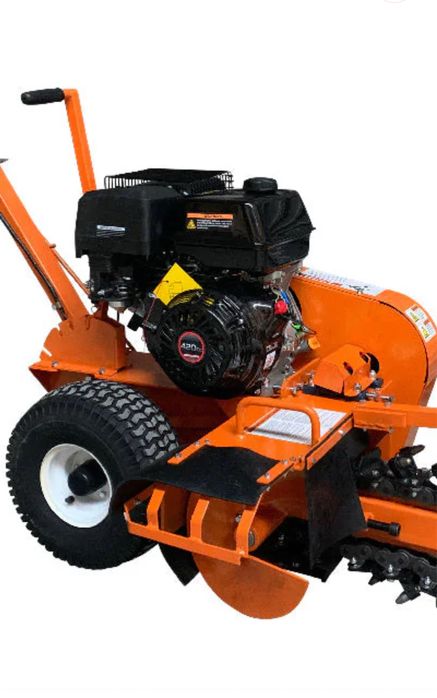 Masina de sapat santuri pt irigatii , cabluri , fundatii