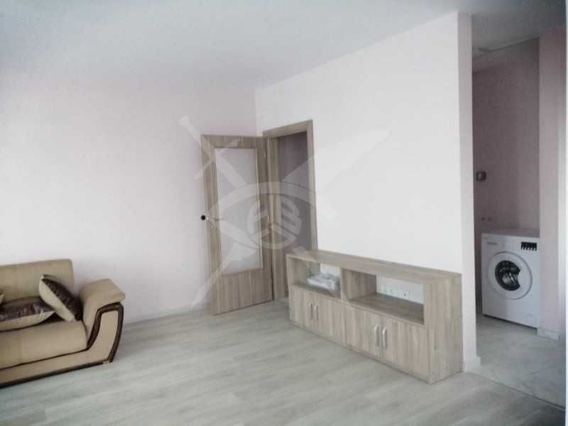 Четиристаен апартамент под наем в Христо Смирненски 110827