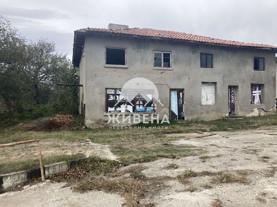 Продава заведение в с.Китка, площ 192 кв.м