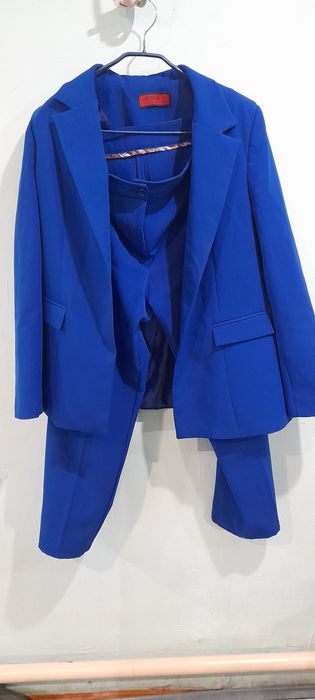 Продам костюм (Турция)