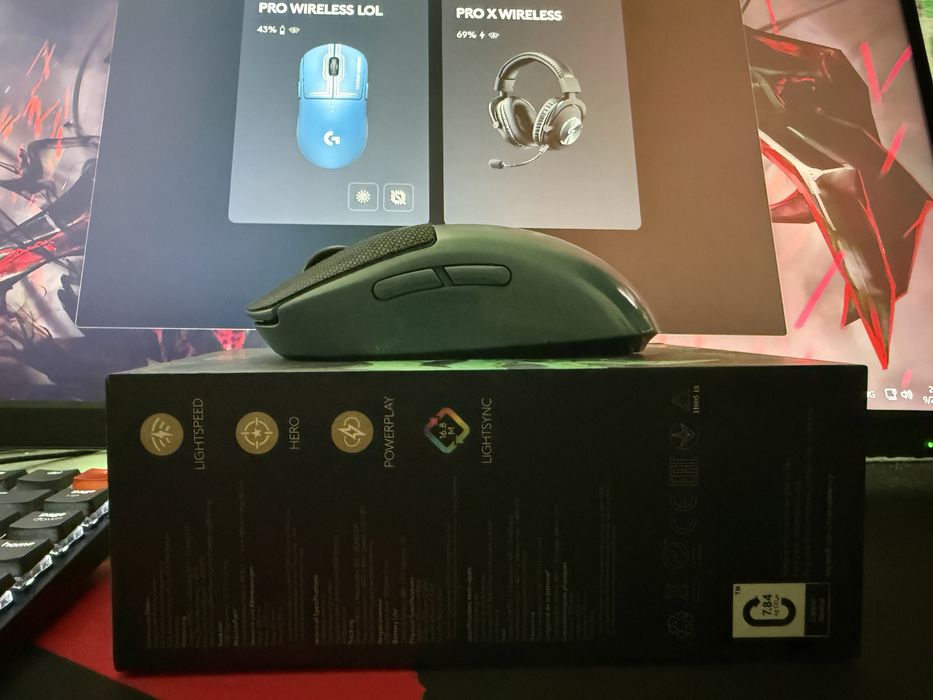 Logitech g pro mouse LOL Edition