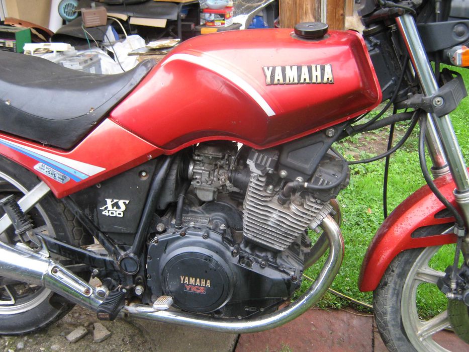 Moto Yamaha 400 XS 1984