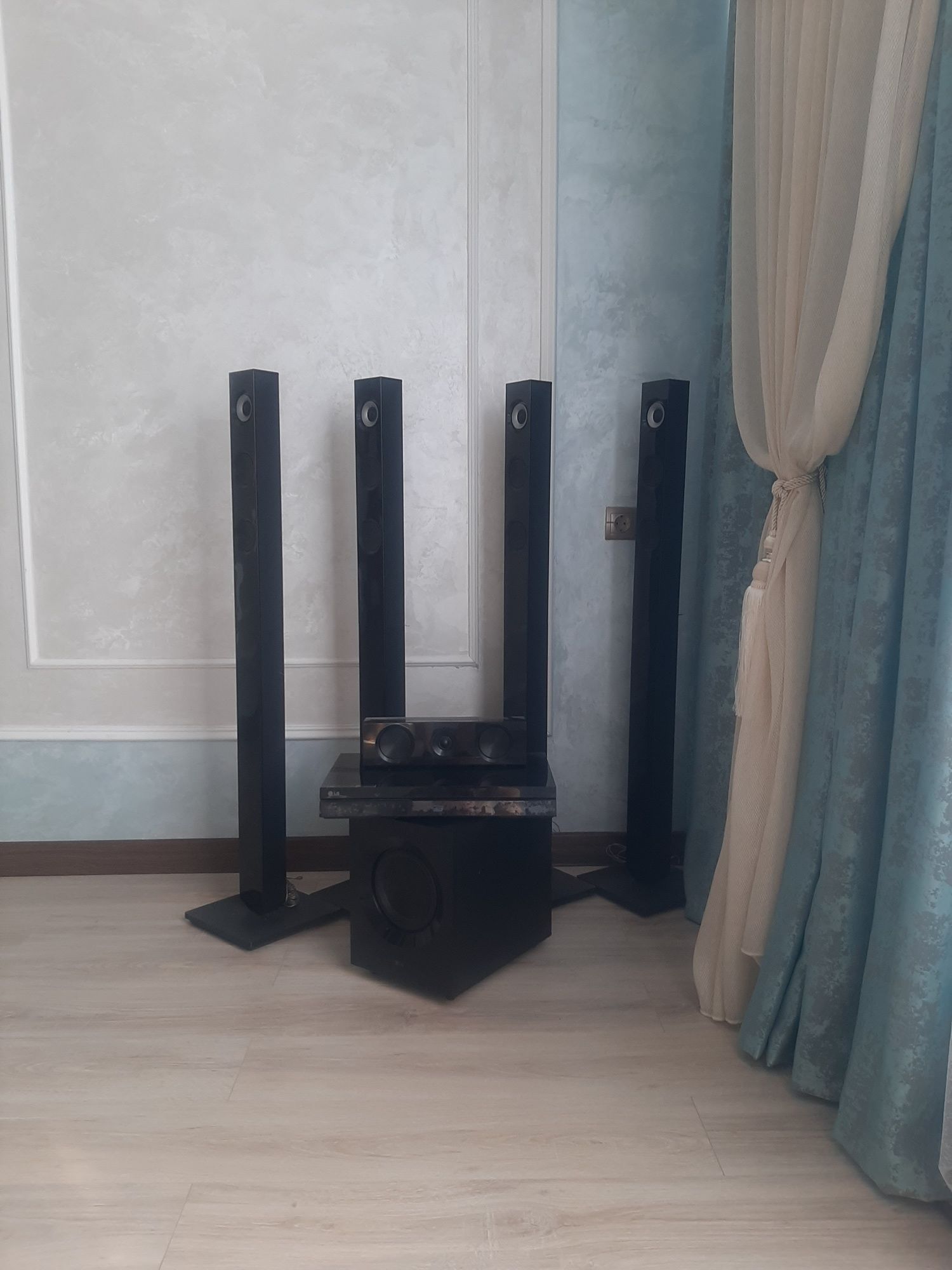 Домашний кинотятр