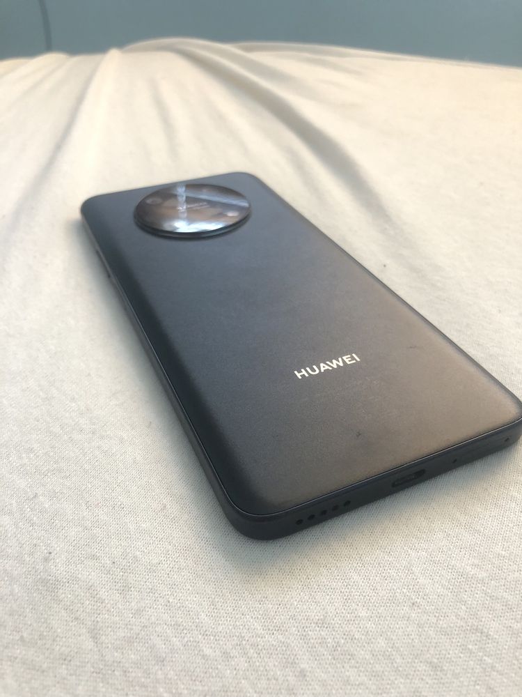 Huawei nova y90 като нов