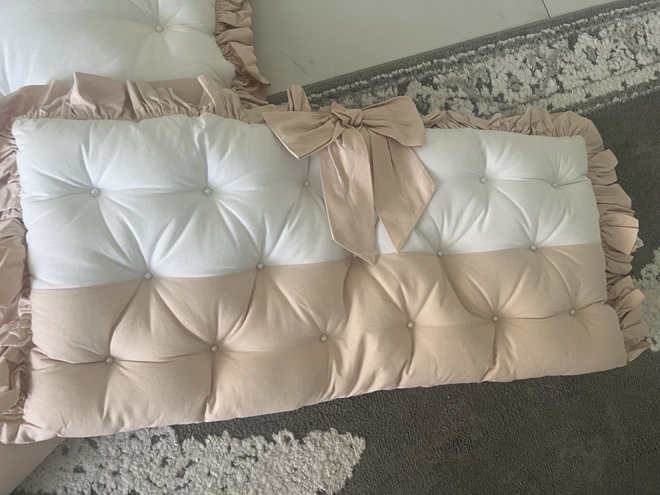 Vand lenjerie pentru patut in stare excelenta nu are niciun defect