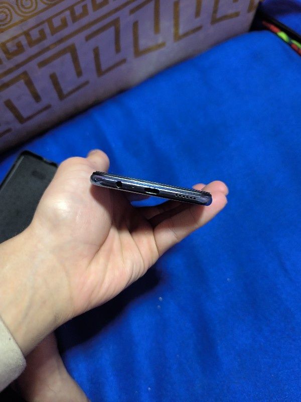 Vivo 21E 128/8+4