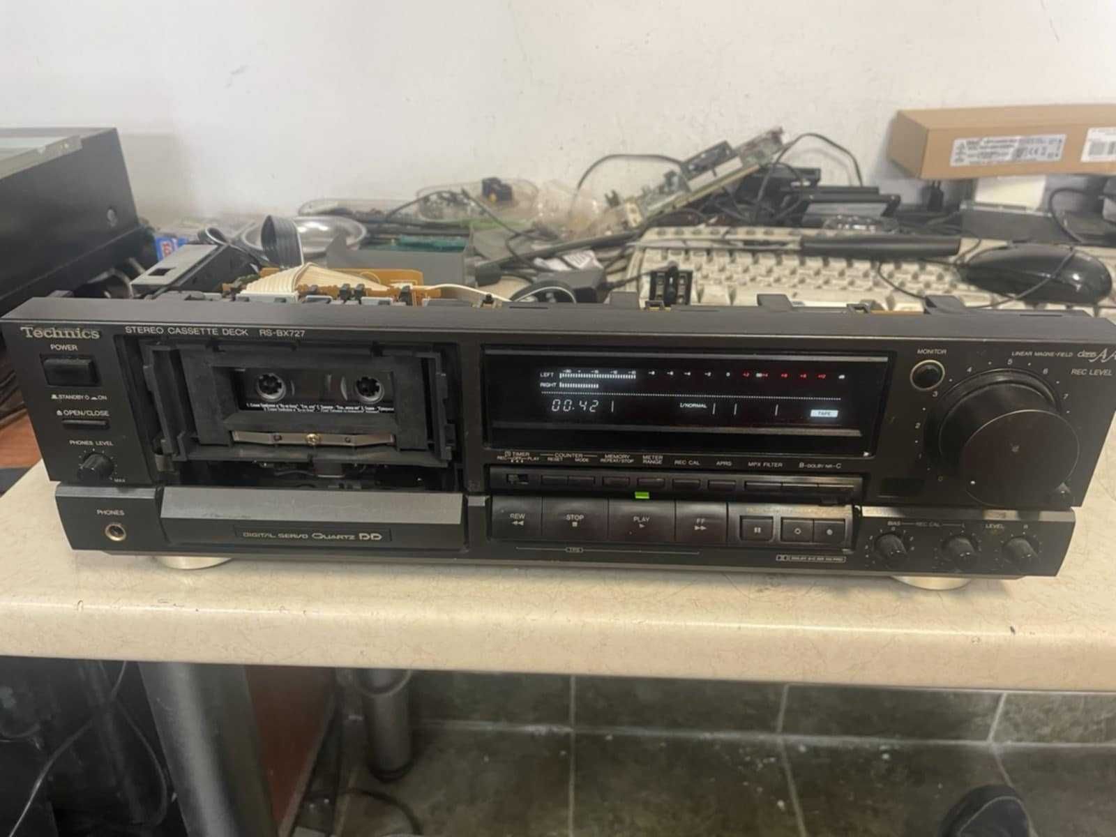 Technics RS-BX 727 – висок клас триглав касетен дек