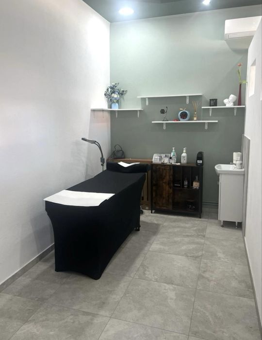 cosmetica, gene, masaj, mani pedi.