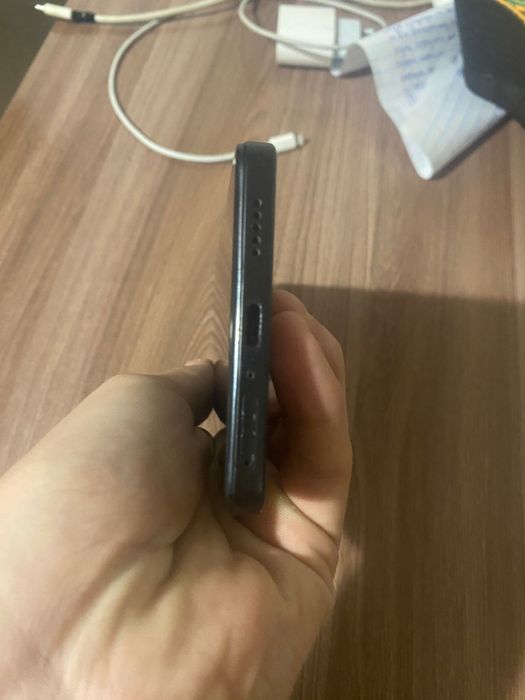 Продам телефон Poco x5 pro