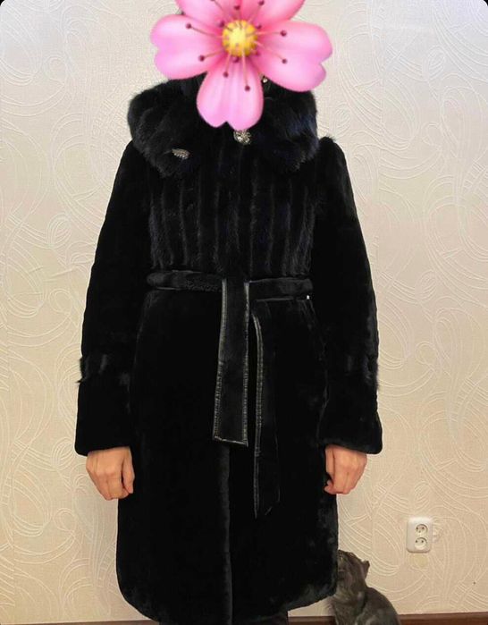 Шуба норка мутон. Парка песец.