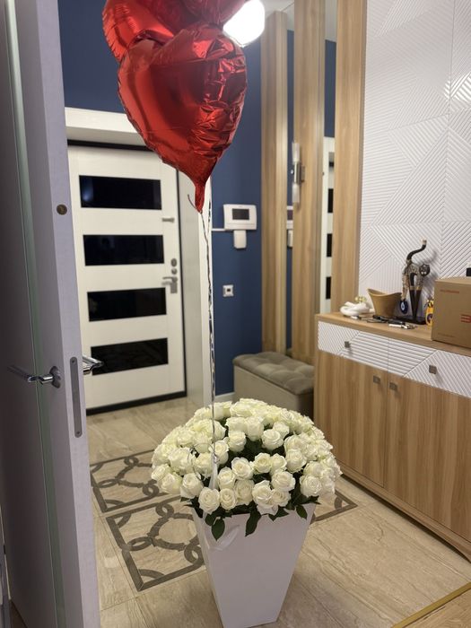 Продам цветы букет 101 белых роз