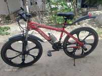 Velosiped srochni sotiladi