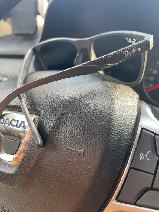 RayBan Polarized Messi