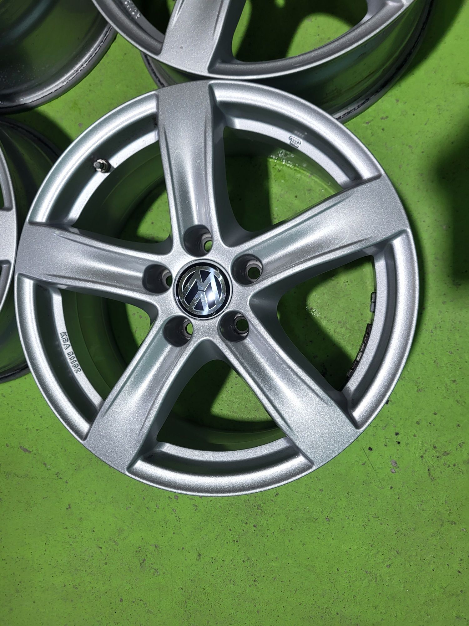 17 5x112 Vw Passat Touran Caddy Golf 5 6 7 8 Audi A4 A3