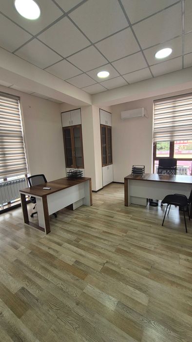 АРЕНДА ОФИСОВ от собственника  в БЦ в Яккасарайском районе.