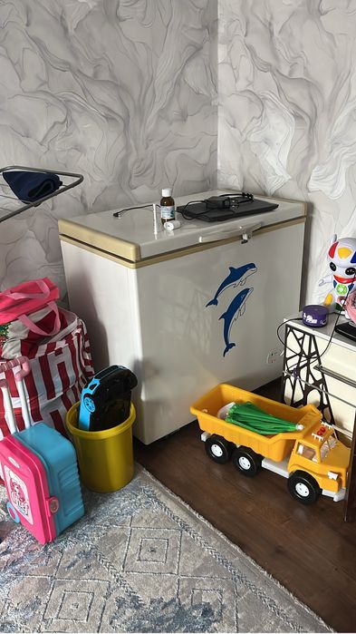 Морозильник 217 литр