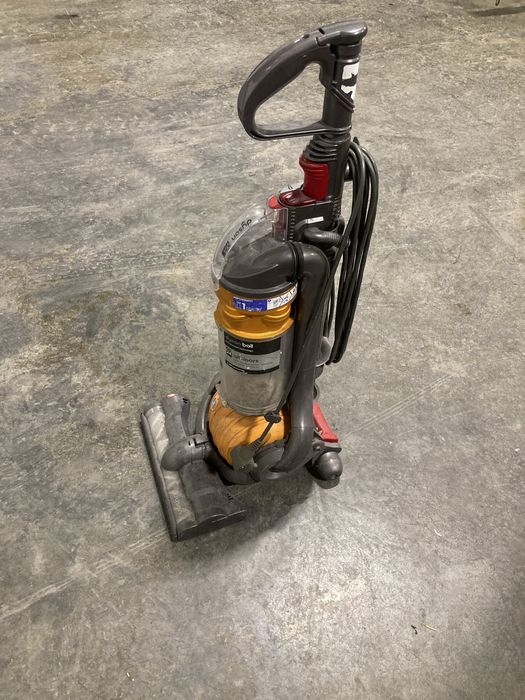 Прахосмукачка dyson