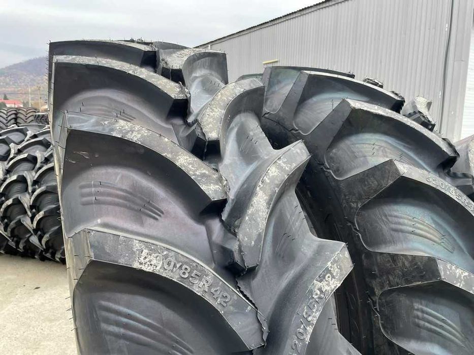520/85R42 Cauciucuri noi agricole Radiale 20.8-42 Anvelope OZKA