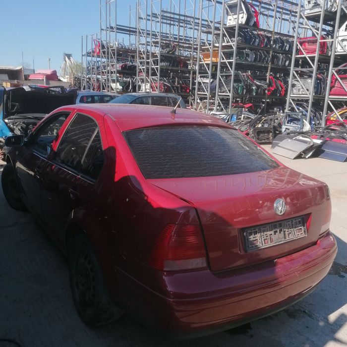Dezmembrari  VW BORA (1J)  1998  > 2005 1.6 Benzina