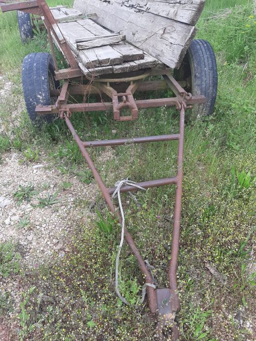 Vând remorca după tractor