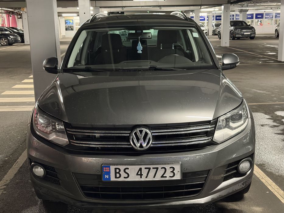 VW Tiguan 2012 2.0 diesel 4x2 in curand in Romania