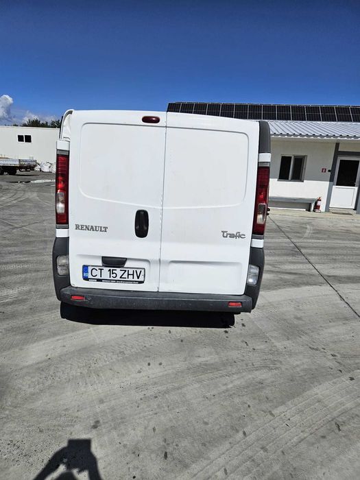 Renault trafic autoutilitara