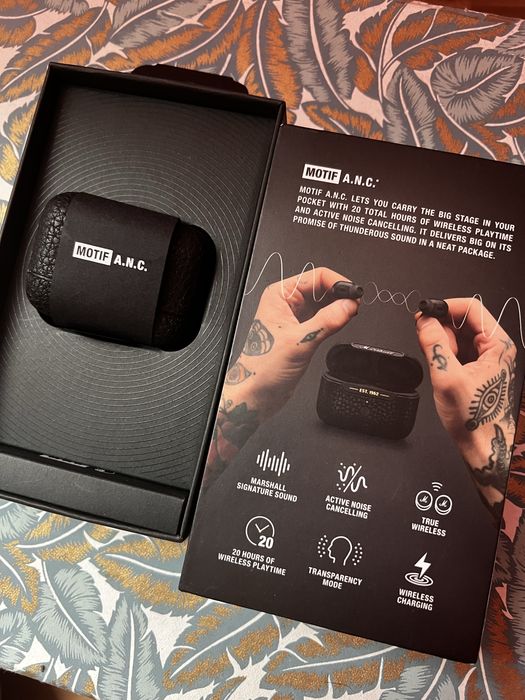 Casti Marshall Motif ANC