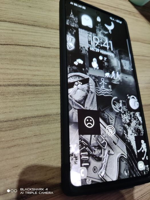 Samsung galaxy Note 20 duos 5g.продава/бартер