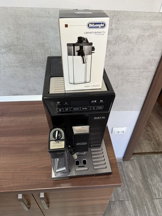 Espressor expresor Delonghi Elleta capucino evo