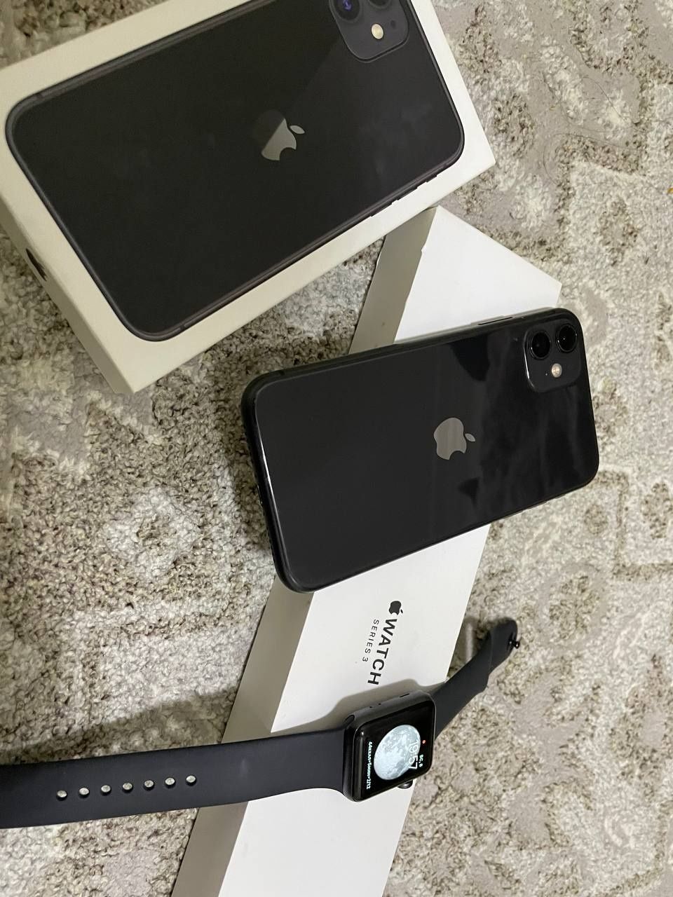 Iphone 11 + apple watch 3 series