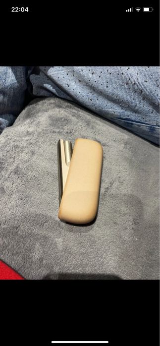 Iqos Iluma cu husa si clapa magnetica roz