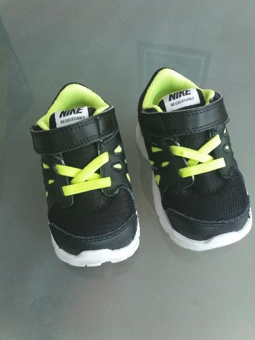 Детски маратонки nike запазени
