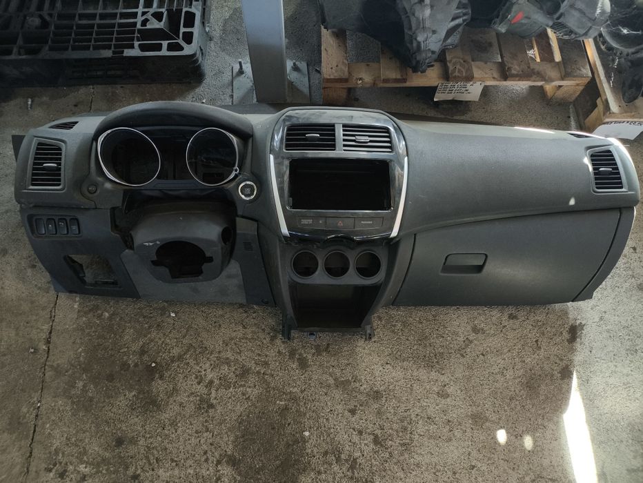 Табло за Mitsubishi ASX