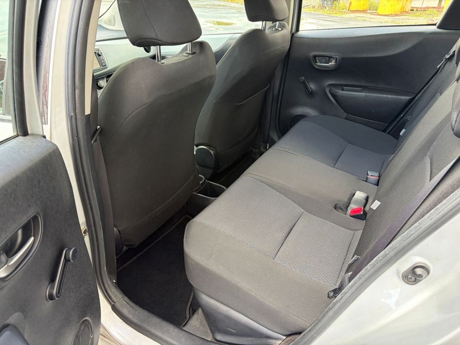 Toyota Yaris 1.5 Hybrid,an 2014, Euro 5